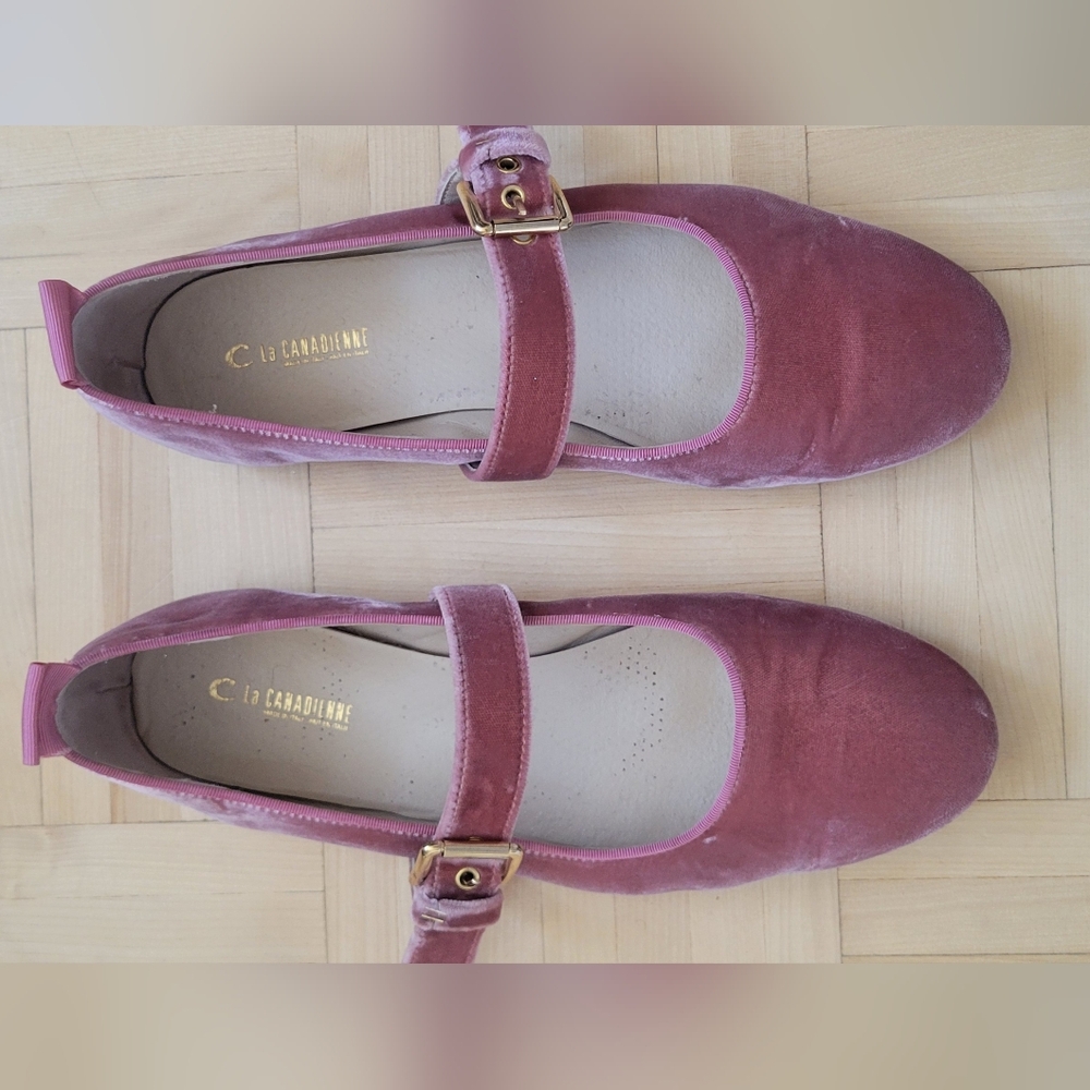 La Canadienne Pink Velvet Ballerina Mary Jane Shoes